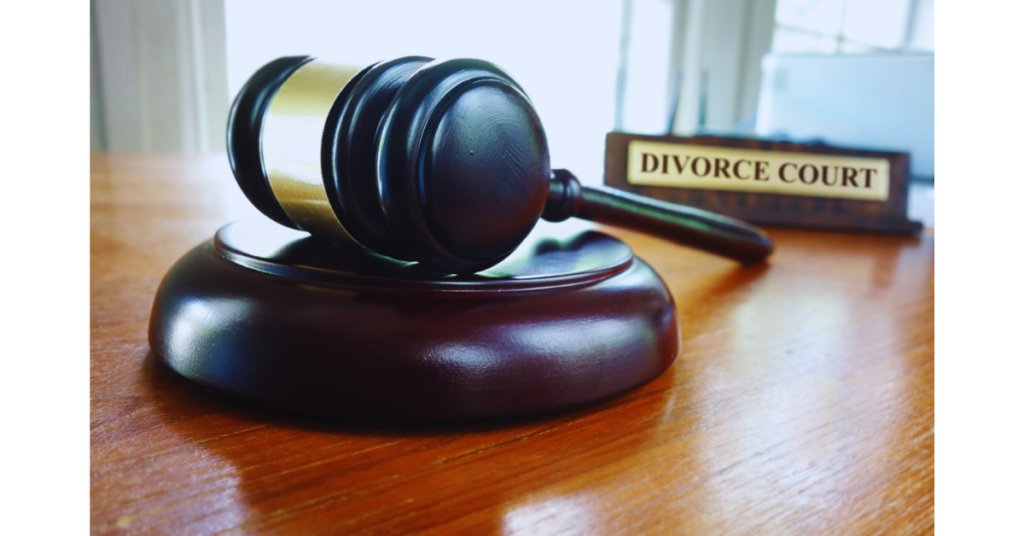 settlement of property in divorce court